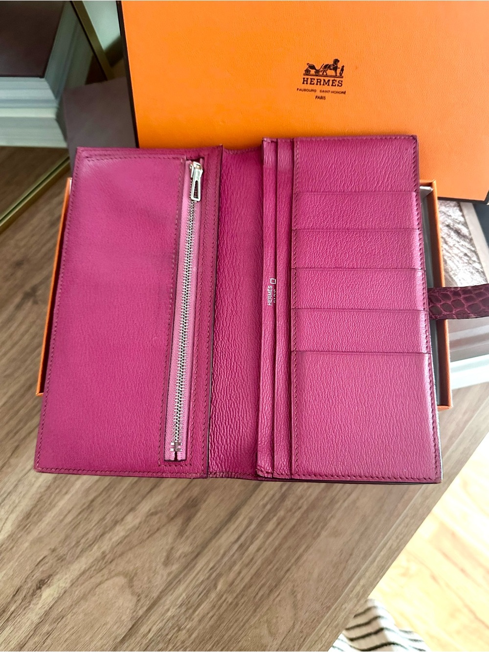 Hermes Pink Crocodile Leather Rodeo Wallet - Picture 2 of 4